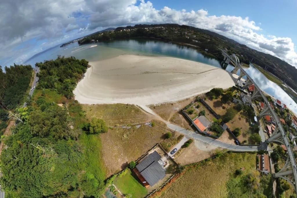 O Pedrido Beach House Bergondo Екстер'єр фото