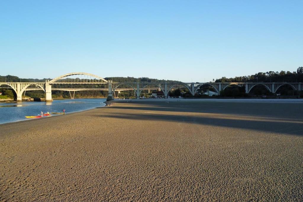 O Pedrido Beach House Bergondo Екстер'єр фото